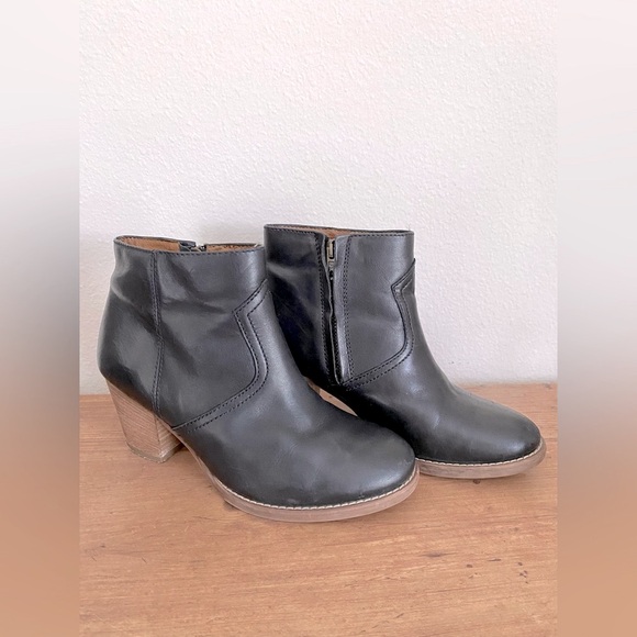 ankle boots | madewell - Picture 1 of 5